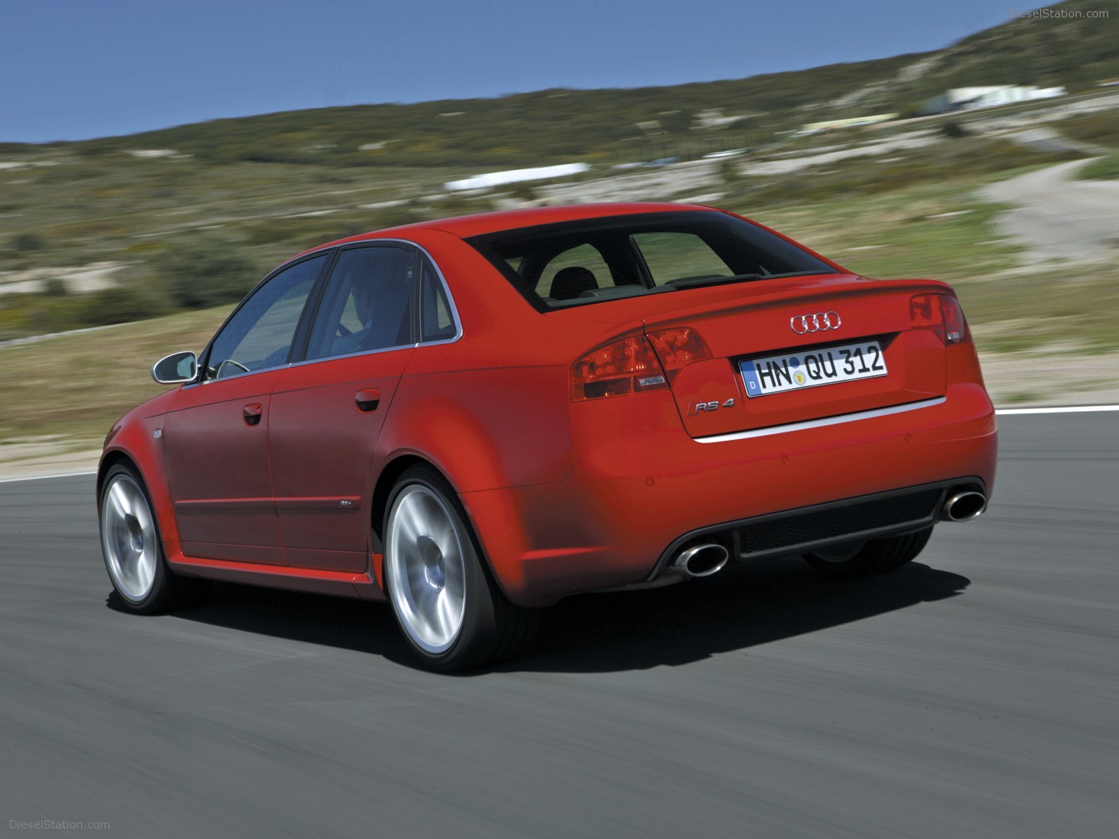 Audi RS4 (2005)